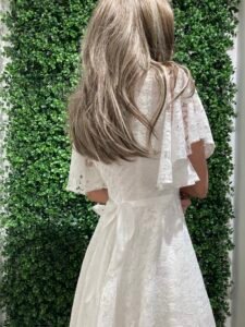 Konfirmationskjole NICOLE 2026 let og elegant