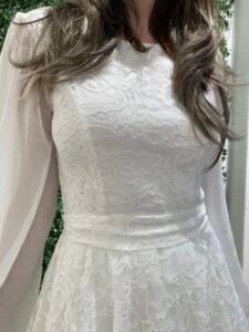 Konfirmationskjole ZARA 2026 blondeskørt